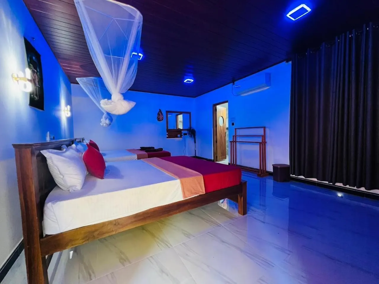 Sigiriya Moonlight Home