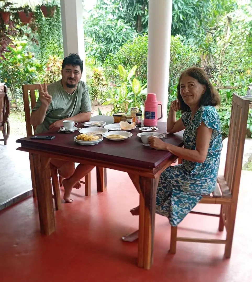 Homestay Sigiriya Moonlight Home Sri Lanka