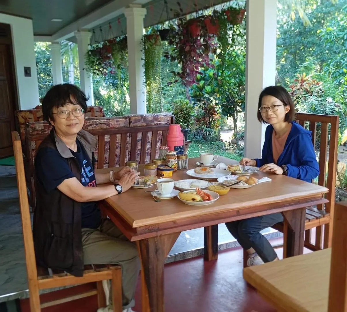 Sigiriya Moonlight Home Homestay